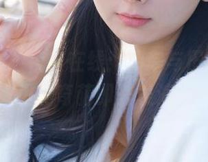 稚乖画册 – 夜夜在线：单车与田野，图集里的奇葩即兴表演！