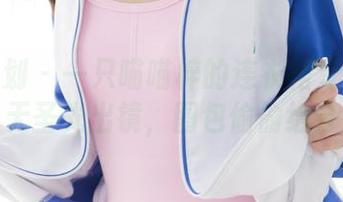紧急企划 – 一只喵喵梓的连衣裙专项研究：无圣光出镜，图包偷偷给分！