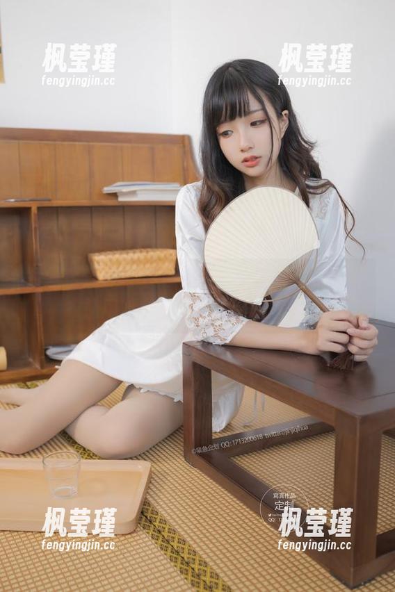 紧急企划 - 樱樱樱可的“套装”全集：那衣服可真像是从梦里跑出来的！