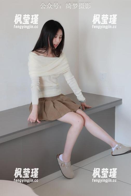 绮梦摄影-栗子 绮梦摄影 - 栗子与她的脚,一个不可思议的高清写真之旅!