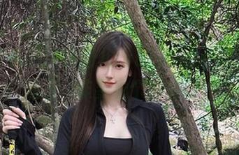 免费拿美图，腐团儿Ikaros的《玛莎》真减压，非要看个够才行。