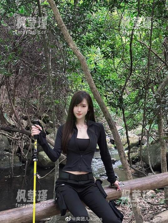 腐团儿Ikaros 免费拿美图,腐团儿Ikaros的《玛莎》真减压,非要看个够才行。