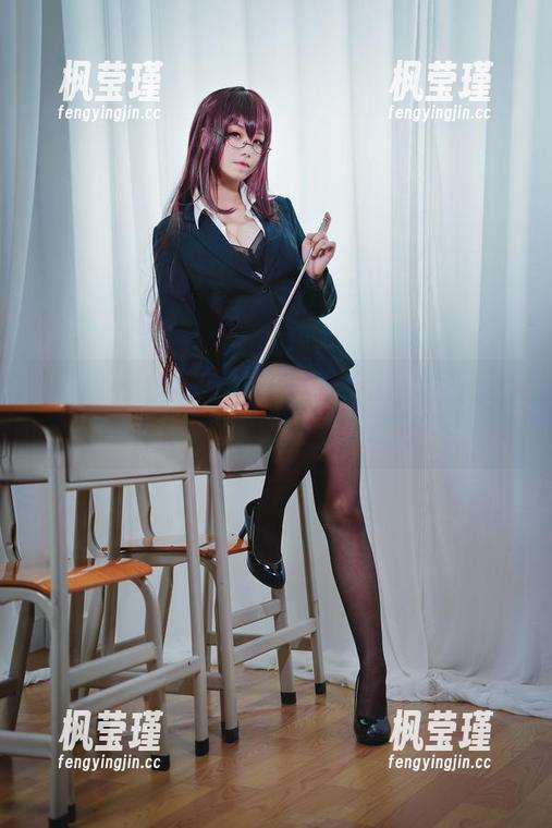盛满情感的蜜汁猫裘美图合集，加藤惠睡衣搭配得真好，让我想起那个……