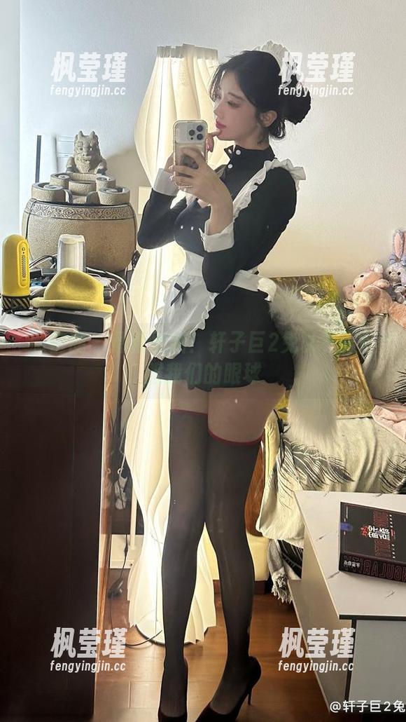 微密圈 - 最新更新！轩子巨2兔以礼服征服我们的眼球