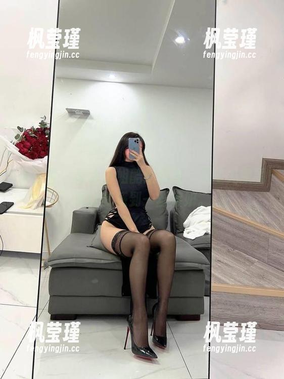 陈大小姐 微密圈 - 陈大小姐酷炫短裙,无圣光原图竟让我感到一丝嫉妒。