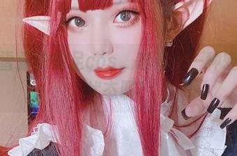 看看雪猫的裸足cos，哇塞，一种轻盈的状态耶！