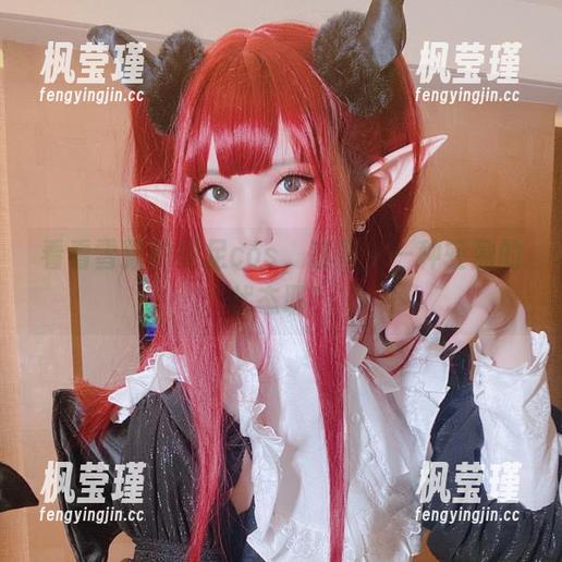 看看雪猫的裸足cos，哇塞，一种轻盈的状态耶！