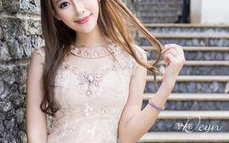 青豆客 – 这个图库实在太迷人了，黄歆苑chobits的女神装扮是多少人心中的幻想？
