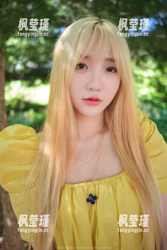 韩国孙乐乐的私房DJAWA圣诞篇，怎么回事，居然弄得我心情大好。